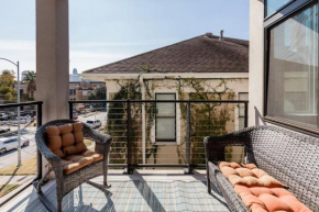 Capitol View Condos by One Fine Bnb - Paramount